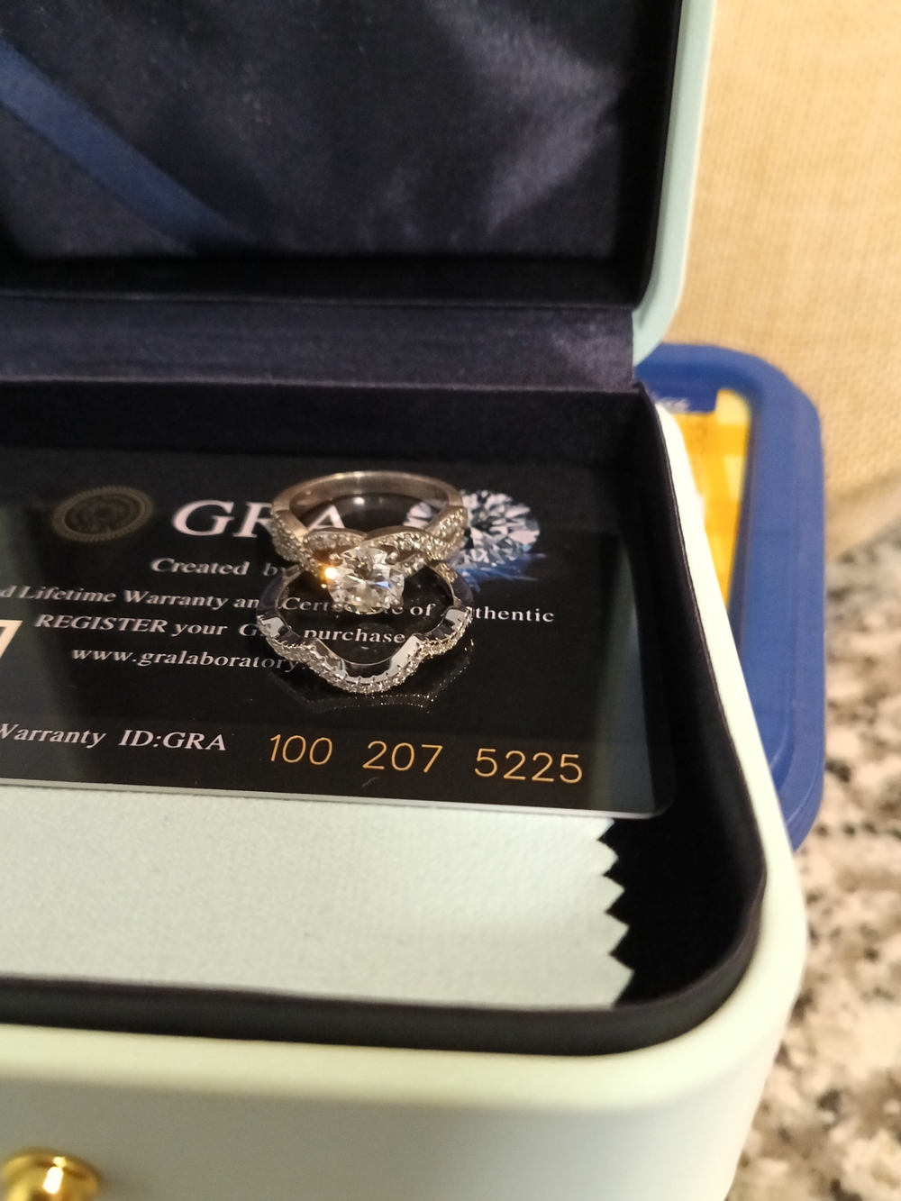 Silver Moissanite Engagement Ring Set with Clear Stones - Silver s925.